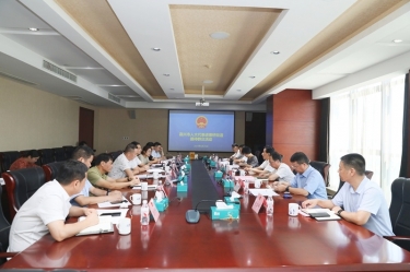 嘉兴市人大代表走进bwin必赢亚洲官方网站纸业开展接待群众活动
