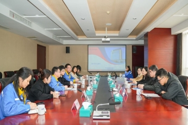 市委常委、宣传部部长沈志凤莅临bwin必赢亚洲官方网站纸业慰问高端人才